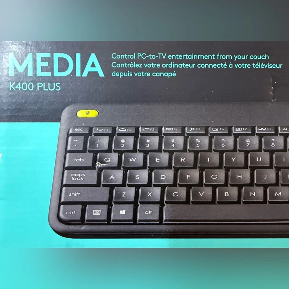 Logitech K400 Plus Wireless Keyboard PC to TV with Ease. New in Original Box